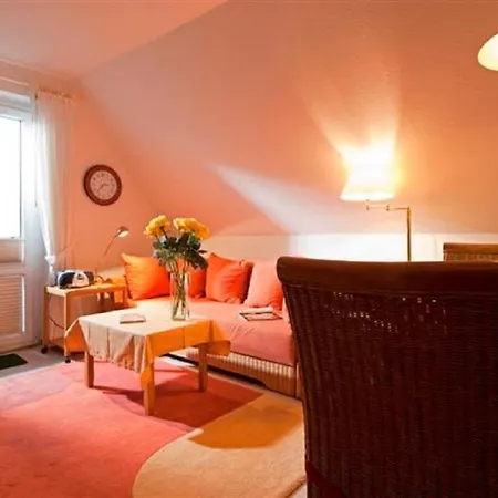 Ferienhaus Mien Huske-2